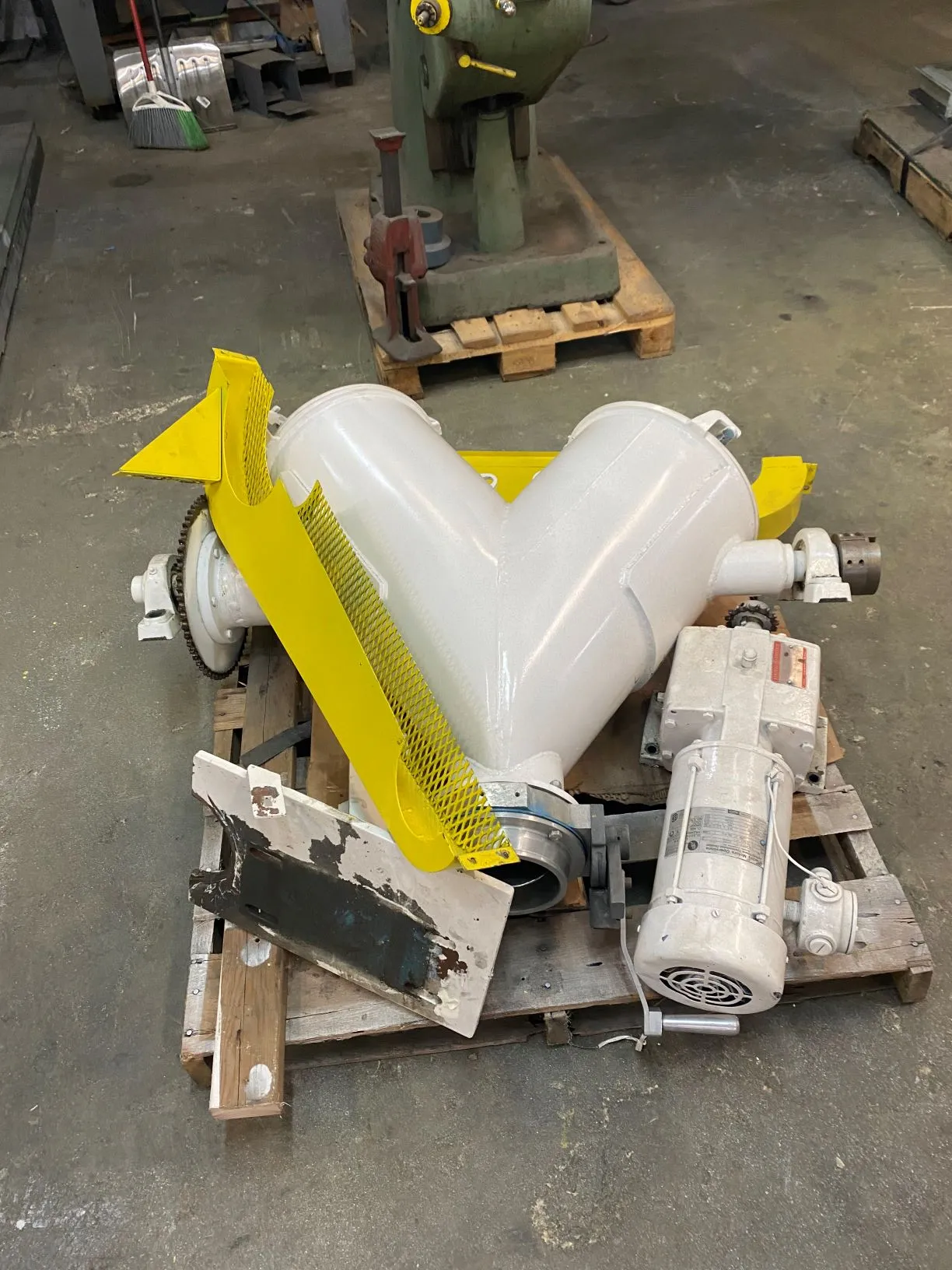 USED JAYGO 0.5 Cubic Foot