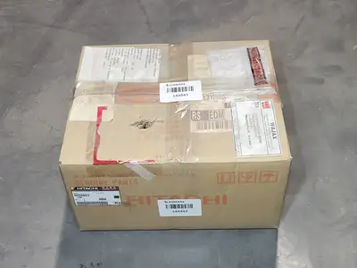 NEW HITACHI 4656953