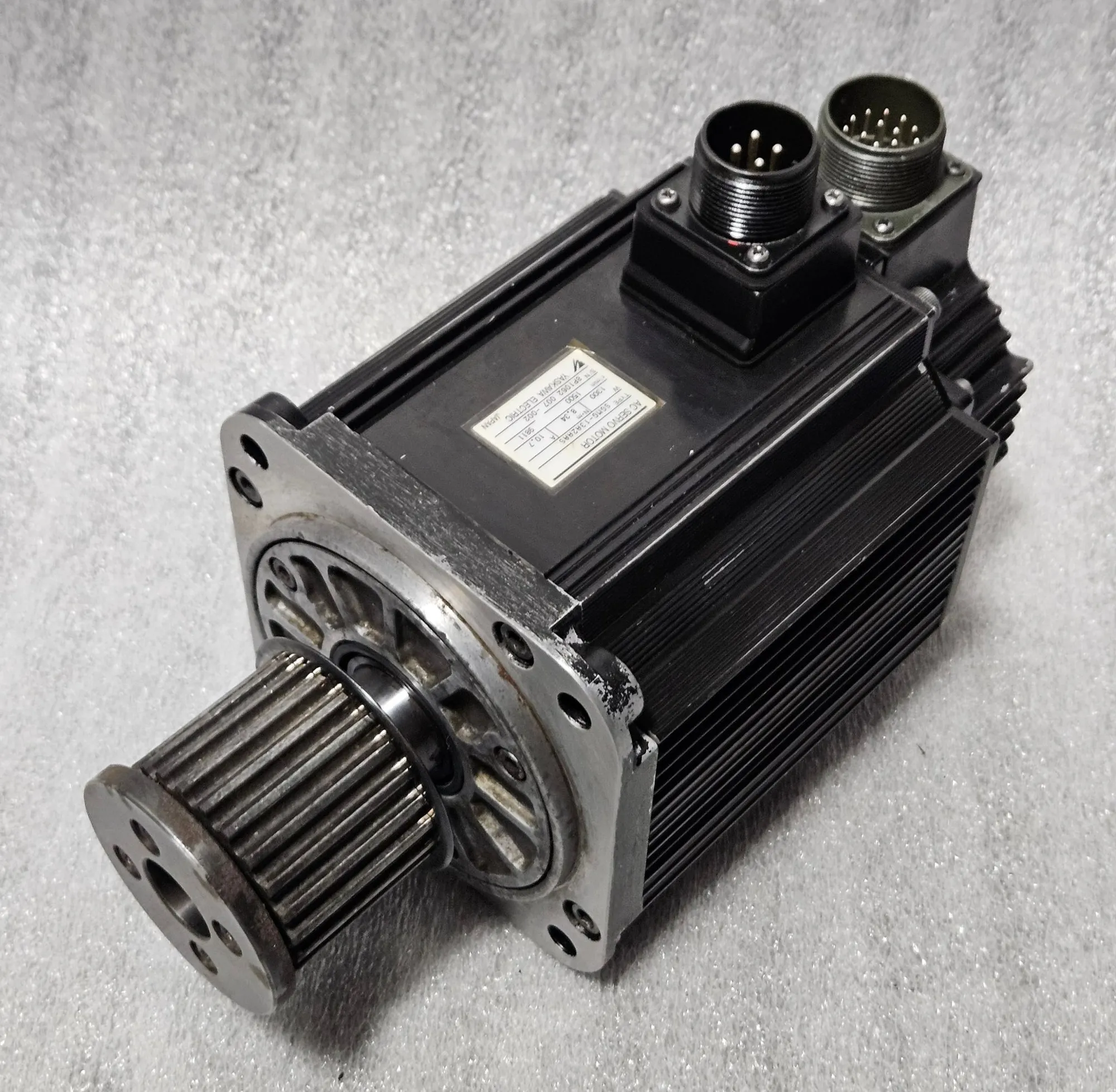 Used YASKAWA SGMG-13A2AAS Servo Motors Ohio US | Great American Equipment Company #1493729