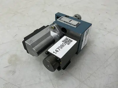 USED BOSCH 0 811 402 452