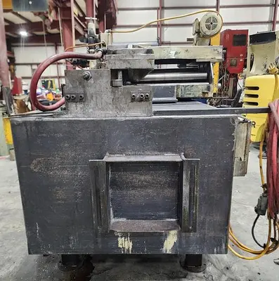 24" WIDE x 10,000 LB DALLAS FEED LINE