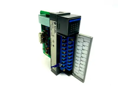 USED ALLEN-BRADLEY INPUT MODULE