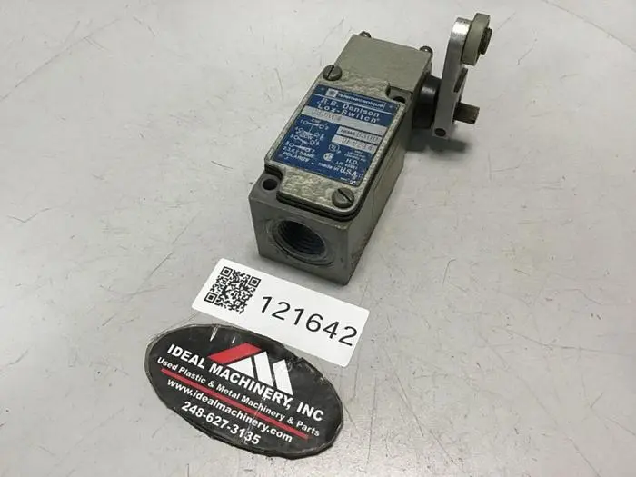 Used TELEMECANIQUE C3JK04 Relays & Switches Michigan US | Ideal Machinery #583284