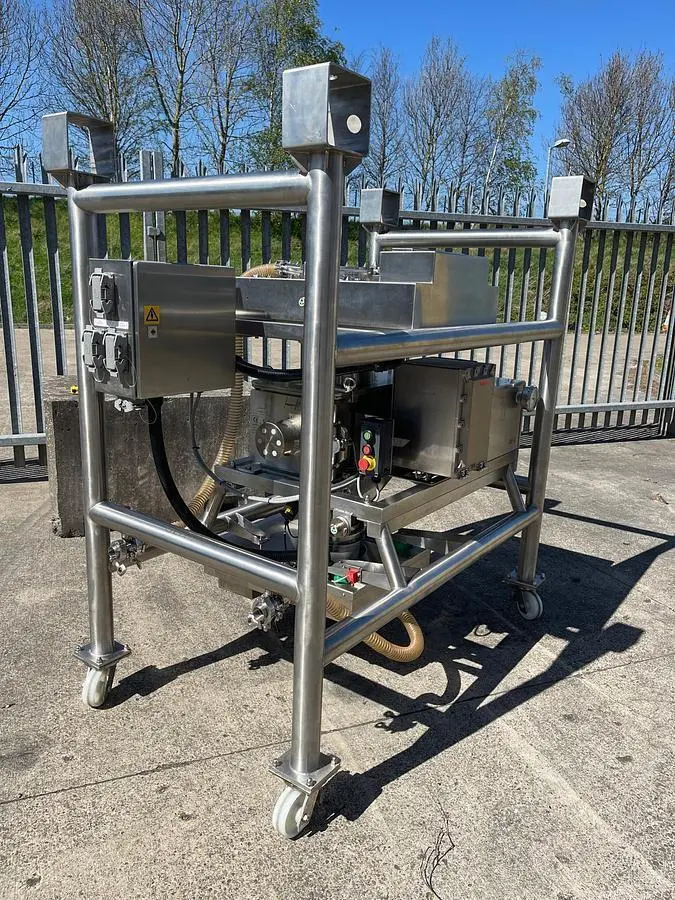 Used FREWITT MF-6 Granulators GB | Perry Equipment #1269542