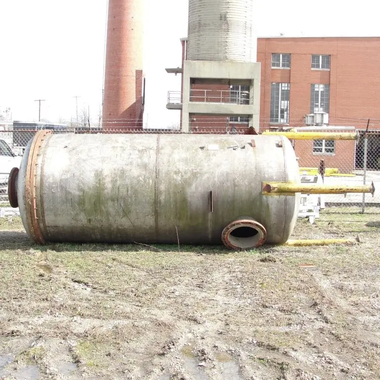 SPC6018  Tank 2000 gallon vertical tank, Stainless Steel, dish