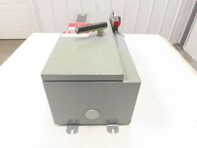 Square D *JB-6-24 Combination Motor Starter 193-EEDB Heater 5Hp 3Ph Size 1