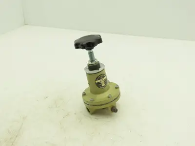 Norgren 11-004-017 Pneumatic Air Pressure Regulator 400PSI Max In 60PSI Out