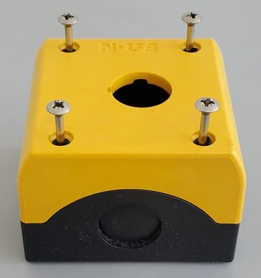 NEW EATON CUTLER HAMMER 150817