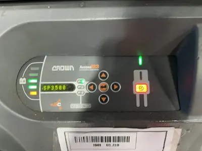Used CROWN SP352030 Electric Lifters Ohio US | HGR 24 #1446255