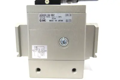 NEW SMC AV4000-04-5DZ VALVE AV4000045DZ