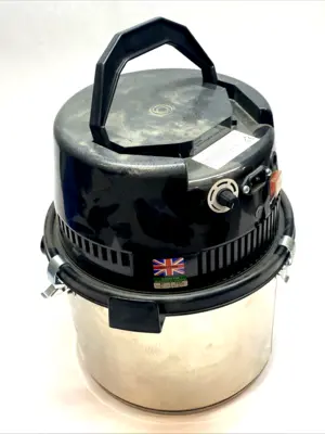 USED LPFK DUST EXTRACTION UNIT 230V 50-60HZ
