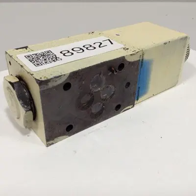 USED VICKERS DG4V-3-2AL-M-U-HL7-60