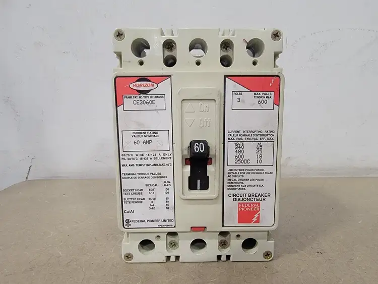 Used FEDERAL PIONEER CE3060E Switchgears British Columbia CA | Lenmark #409346