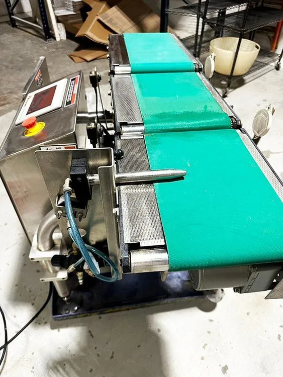 Used 2018 ALPHA EW-8 Checkweighers - Belt Minnesota US | Harvest Equipment and Fabrication Inc #1749501