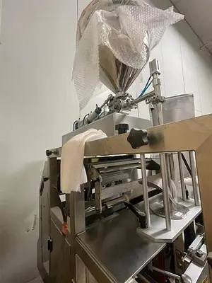 TDI Form, Fill and Seal with Piston Filler