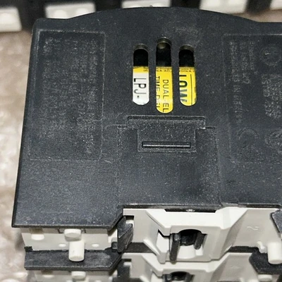 (12)BUSS JT60030 Fuse Holders W/ Fuses Fast Shipping! + Warranty