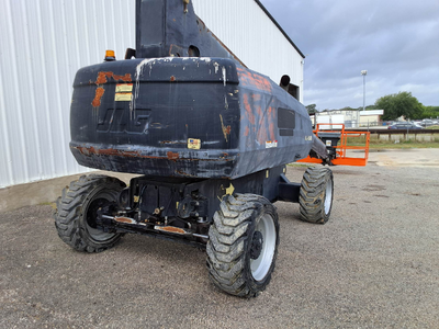 USED 2015 JLG 800S