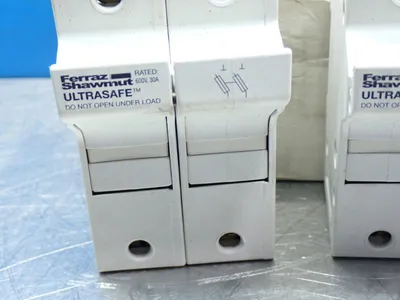 Used FERRAZ SHAWMUT US3J2 Fuse Accessories Ohio US | HGR 24 #884240