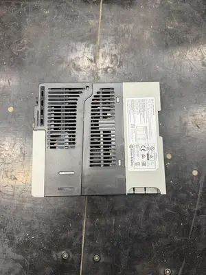 Used ALLEN-BRADLEY 25B-E1P7N104 Variable Speed Drives Quebec CA | Carter-Wilson Equipment Services #1486536