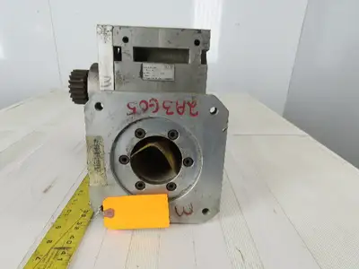 GUEL 409000/8.00 Type AE090/L Worm Gear Reducer 8:1 Ratio