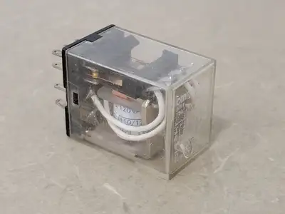 USED OMRON MY4