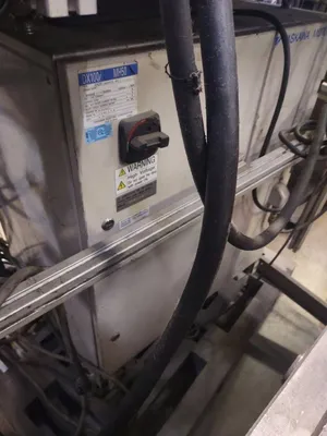 2011 YASKAWA MH50 Robotic Welders | ListingHippo (2)