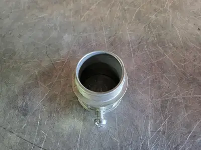 1-1/4" Screw Connector