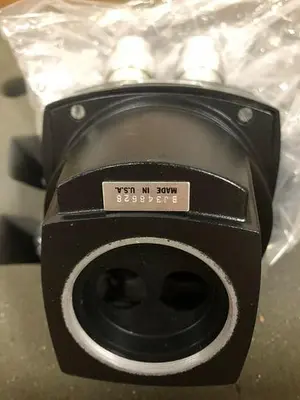 REICHERT STEREOSCOPIC MICROSCOPE 1X 571