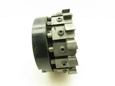 Ultra-Mill UM 5.00-16-1A  Indexable Face Mill 16-Insert Cutter 5" RH 1.5" Arbor
