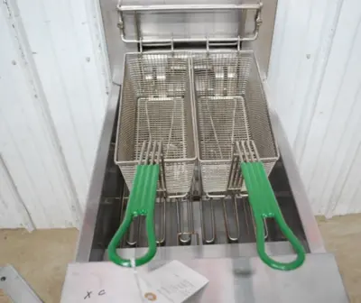 USED Frymaster NUMBER: