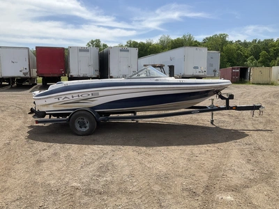 USED 2006 TAHOE TRACKER
