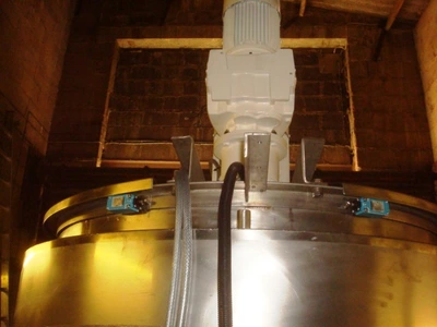 1,700 L S/S Electrically Heated Jacketed Cooker Tank