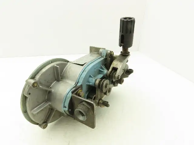 Yaskawa Electric CMR-231 U Welder Wire Motor Feeder 24VDC *READ*