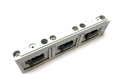 USED SIEMENS BUSBAR HOLING BRACKET