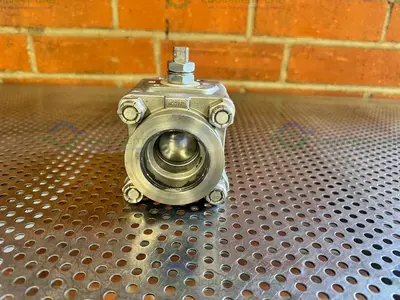 Used A&N CORPORATION A35I STAINLESS STEEL BALL VALVE W/ KF50 VACUUM FITTING Valves/Fittings California US | Equipment Lab #1338200