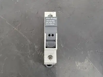 USED ALLEN-BRADLEY 1492-FB1M30