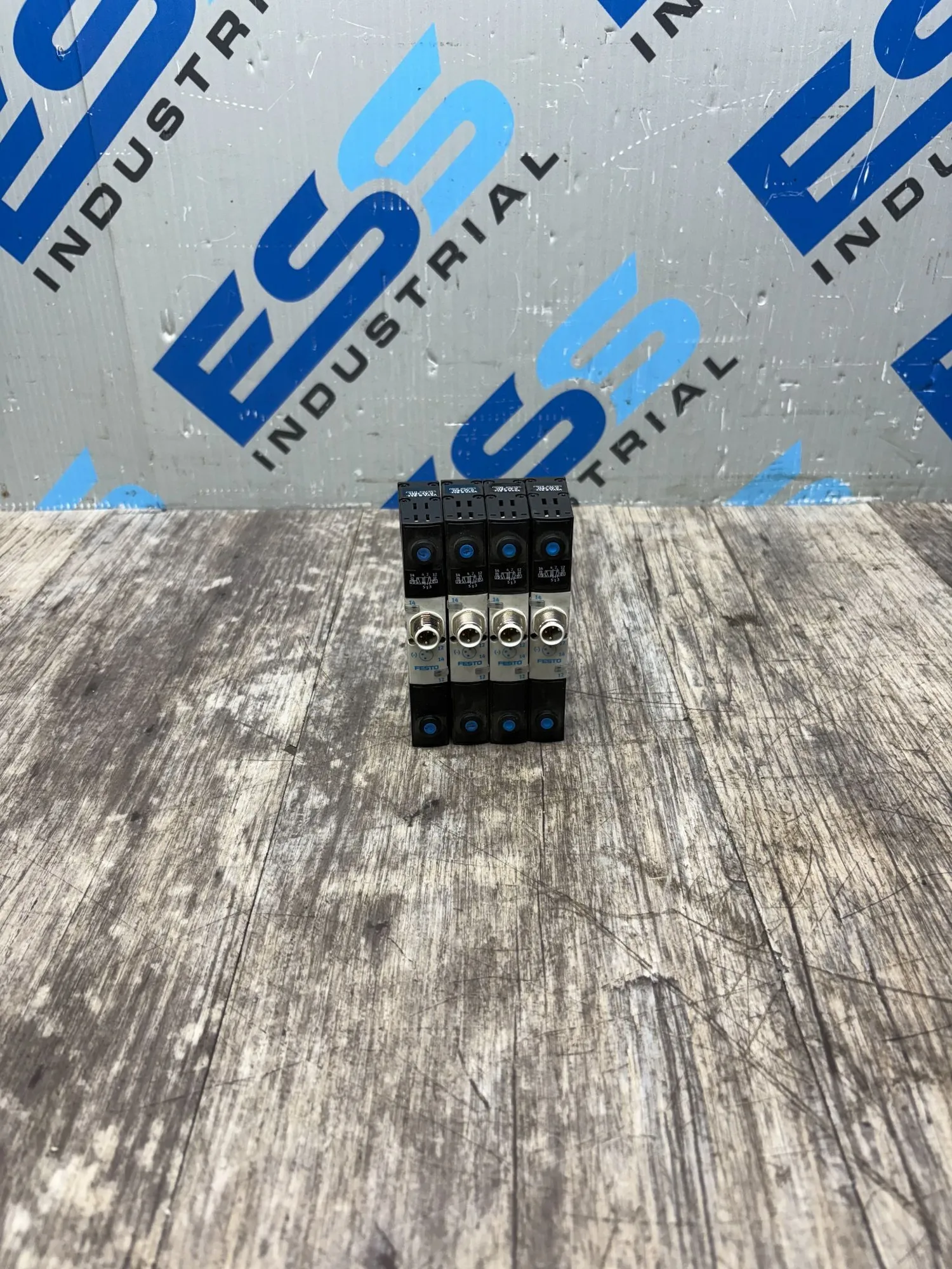 Used Festo VSVA-B-B52-H-A2-1R5L Pumps South Carolina US | ESS Industrial Equipment Sales #1326517