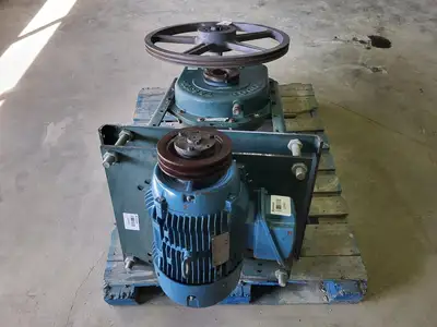 USED DODGE TA6307H40
