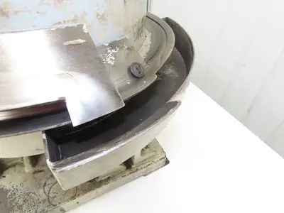 18" Vibratory Bowl Parts Feeder 115V Magnetic Coil Stainless 15/16" Wide Product