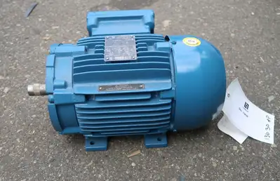 2 hp, 575 volts, 1750 rpm, 145TC Electric Motor