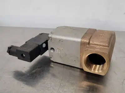 NEW SMC VNB414C-25A-6DZ