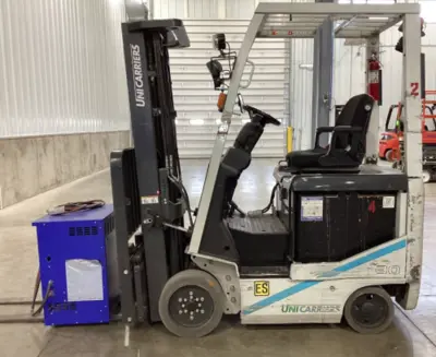 Used 2017 UNICARRIERS BXC30NBR 4-Wheel Sit down Electric Counterbalance Forklifts Pennsylvania US | National Lift Equipment #1507895