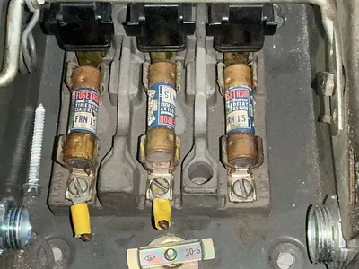 Used BULLDOG JF321 Circuit Breakers Ohio US | HGR 24 #1288746