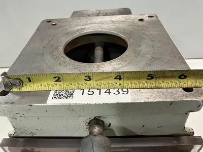USED METAL FABRICATOR NO MODEL NUMBER / NO TAG