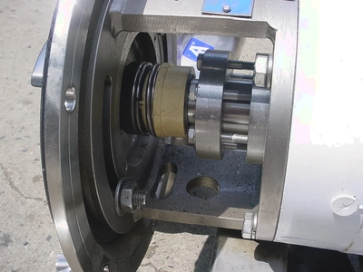 USED G & H CENTRIFUGICAL PUMP GHH 20