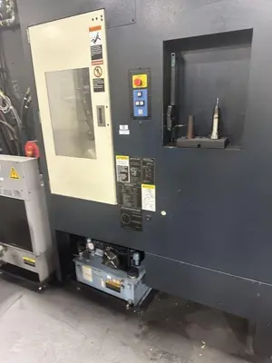 USED 2006 MAKINO A61