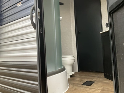 Used 2022 CHEROKEE 274AK Campers, Caravans, Motorhomes Michigan US | Miedema Asset Management Group #1330197