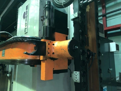 ZAYER 5 (3+2)-axis CNC Bed Type Mill, good working condition, VIDEO