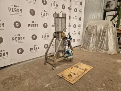 2007 MAGMA DN 300 Kolony destilační - průměr od 1,2 m do 1,8 m | Perry Equipment (2)