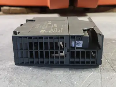 USED SIEMENS 6ES7 153-2BA00-0XB0